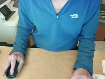 Manbitcher Chaturbate stream image from December 30, 2025