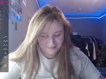 Light_Lunaa Chaturbate stream image from December 30, 2025