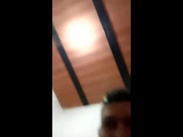 Monosqui13 Chaturbate stream image from December 30, 2025