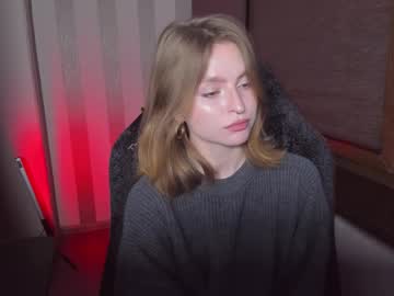 Mollydangerous Chaturbate stream image from December 30, 2025