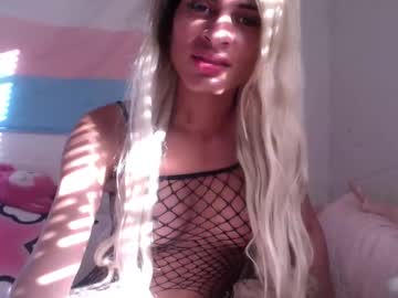 Blondiebab3 Chaturbate stream image from December 30, 2025