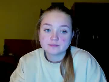 Albina_Rom Chaturbate stream image from December 30, 2025