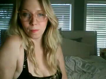 Nikkib653466 Chaturbate stream image from December 30, 2025
