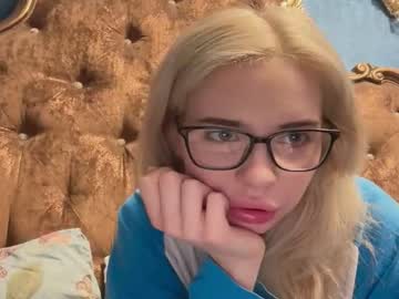 Salincefs Chaturbate stream image from December 31, 2025