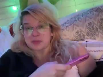 Lilanimetittiez Chaturbate stream image from December 31, 2025