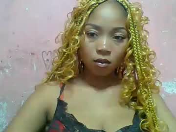 Estelah20 Chaturbate stream image from December 31, 2025
