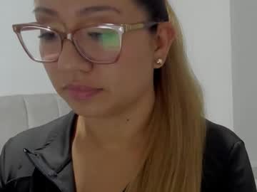 Morena_11 Chaturbate stream image from December 31, 2025