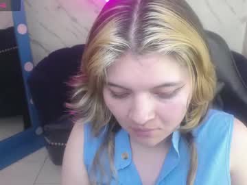 Nezuko_V Chaturbate stream image from December 31, 2025