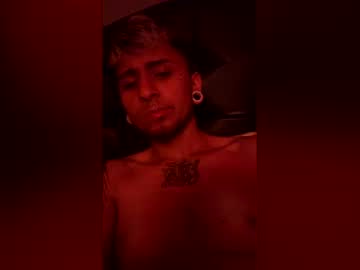 Santi187736 Chaturbate stream image from December 31, 2025