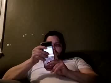 Handsomedaddy198924 Chaturbate stream image from December 31, 2025