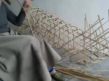 Lindababy99 Chaturbate stream image from December 31, 2025