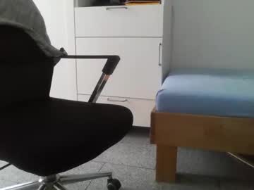 Kubica1982 Chaturbate stream image from December 31, 2025