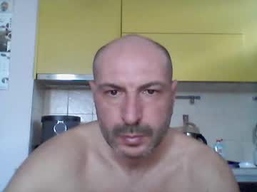 Sexualman1900 Chaturbate stream image from December 31, 2025