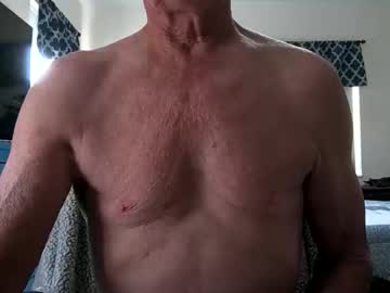 Robert45556 Chaturbate stream image from December 31, 2025