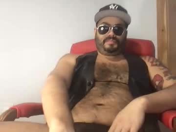 Elmatahombre33 Chaturbate stream image from December 31, 2025