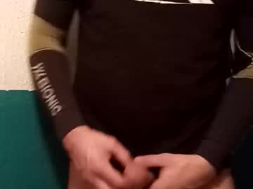 Vibernd20cm Chaturbate stream image from December 31, 2025