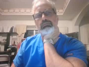 Aladdin31673 Chaturbate stream image from January 01, 2026