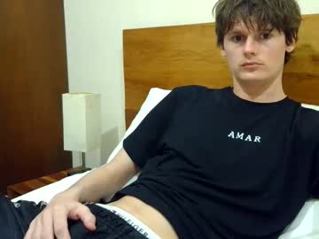 Sensualalien Chaturbate stream image from January 01, 2026