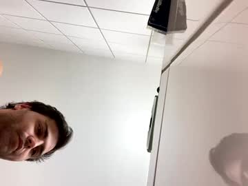 Oilcockmassage Chaturbate stream image from January 01, 2026
