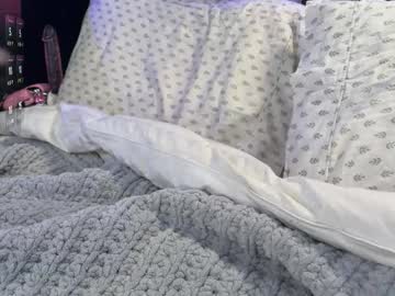 Skyyrizzyy Chaturbate stream image from January 01, 2026