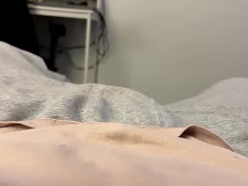 Yogeni Chaturbate stream image from January 01, 2026