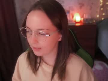 Star_Shopping Chaturbate stream image from January 01, 2026
