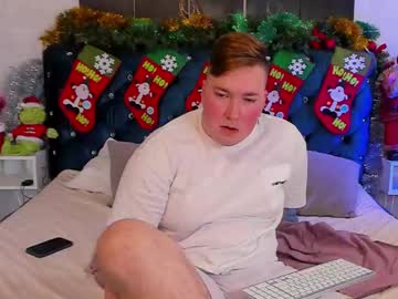 Kristopherneal Chaturbate stream image from January 01, 2026