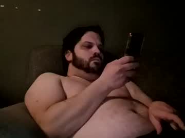 Handsomedaddy198924 Chaturbate stream image from January 01, 2026