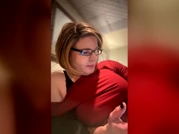 Firmfem Chaturbate stream image from January 01, 2026