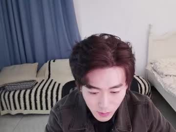 Ben705676 Chaturbate stream image from January 01, 2026