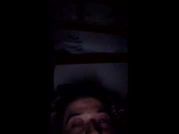 Guillopineros Chaturbate stream image from January 01, 2026