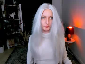 Viktoriaclarrk Chaturbate stream image from January 01, 2026