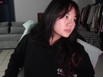 Sexypenguin13 Chaturbate stream image from January 01, 2026