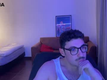 Gaallahad Chaturbate stream image from January 01, 2026