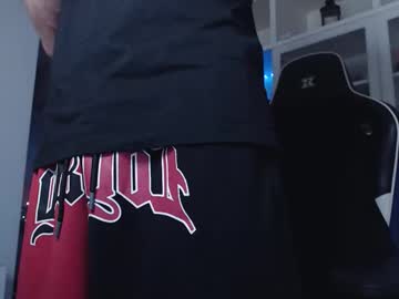 Alphamastertodd Chaturbate stream image from January 01, 2026