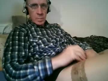Feinstrumpfhose_3 Chaturbate stream image from January 01, 2026