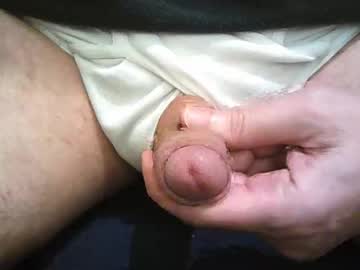 2001uwuk Chaturbate stream image from January 01, 2026