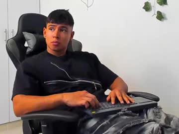 Oliver_Bray Chaturbate stream image from January 01, 2026