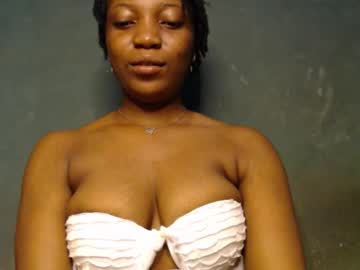 Juicycuntx Chaturbate stream image from January 01, 2026