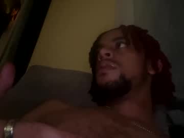 Daddylongyk Chaturbate stream image from January 02, 2026