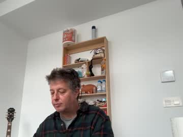 Daitarniii Chaturbate stream image from January 02, 2026