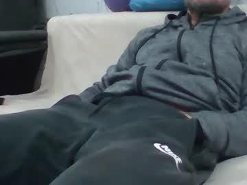 Asshunnter Chaturbate stream image from January 02, 2026