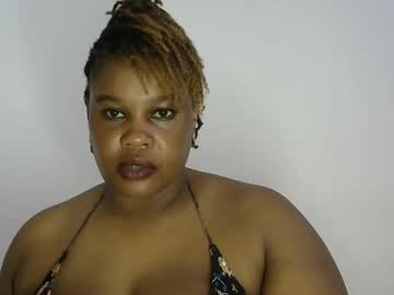 Bigboobies_Bum Chaturbate stream image from January 02, 2026