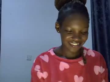 Moonlitdesire0 Chaturbate stream image from January 02, 2026