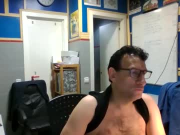 Vitecerdako Chaturbate stream image from January 02, 2026
