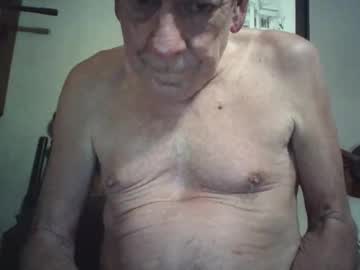 Lickmysnowballs Chaturbate stream image from January 03, 2026
