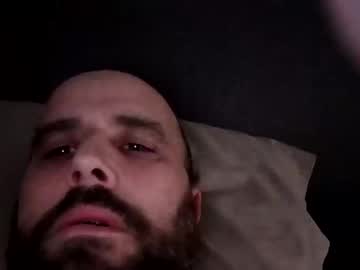 Drew1982276635 Chaturbate stream image from January 03, 2026