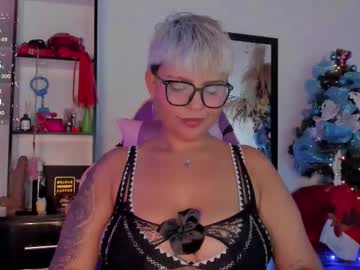 Luna__Cute Chaturbate stream image from January 03, 2026