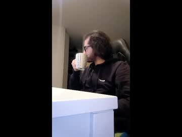 Charliebartt Chaturbate stream image from January 03, 2026