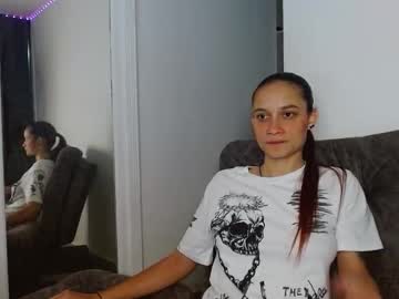Reina_Reina Chaturbate stream image from January 03, 2026